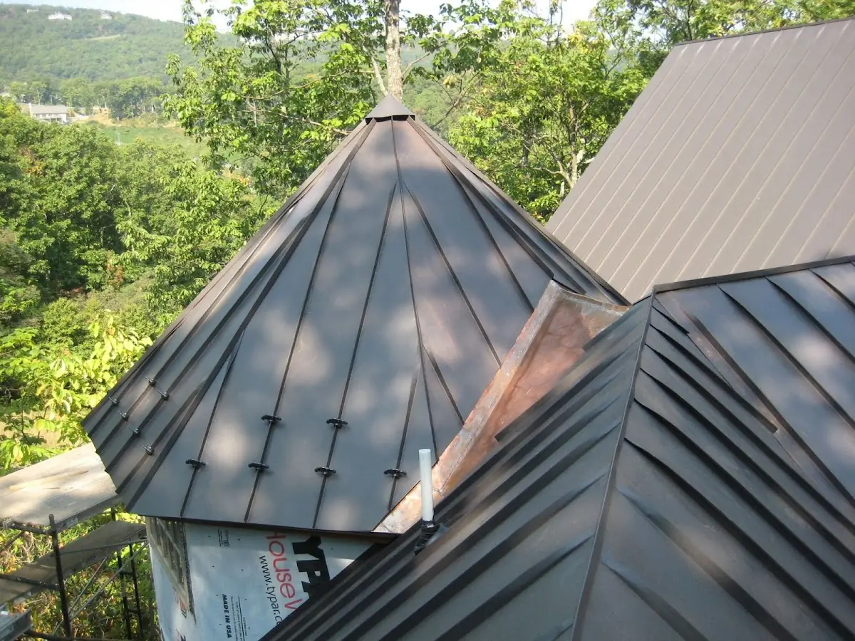 Professional Gutter Cleaning by Craftsman Roofing in Wiley